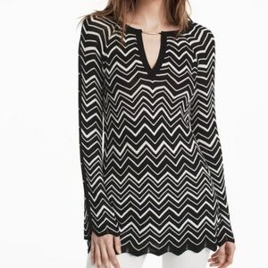 White House Black Market Bell Split Sleeve Chevron Stitch Tunic Sweater Size XS
